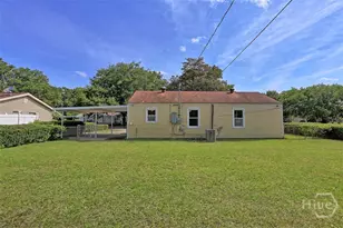 2221 E 57th St, Savannah, GA 31404 - Photo 25