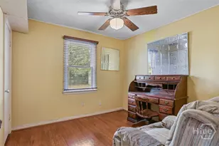 2221 E 57th St, Savannah, GA 31404 - Photo 15