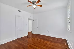 415 E 52nd St, Savannah, GA 31405 - Photo 29