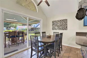 113 Druid Cir, Savannah, GA 31410 - Photo 13