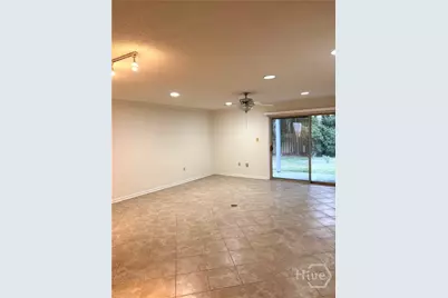 300 Hampton Street #6, Savannah, GA 31405 - Photo 3
