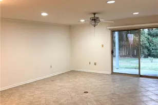 300 Hampton St, Savannah, GA 31405 - Photo 3