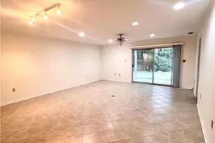 300 Hampton St, Savannah, GA 31405 - Photo 5