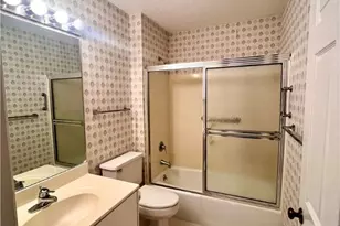 300 Hampton St, Savannah, GA 31405 - Photo 15