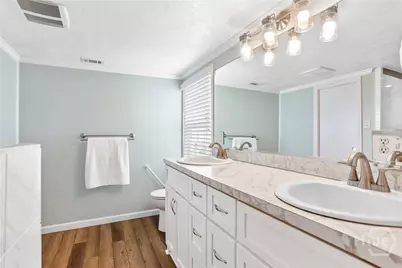 719 E 1st Street, Midway, GA 31320 - Photo 15