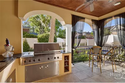 529 E 44th Street, Savannah, GA 31405 - Photo 21
