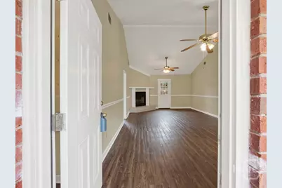 189 W Kenny Drive, Hinesville, GA 31313 - Photo 5