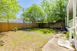 305 W Duffy St, Savannah, GA 31401 - Photo 35