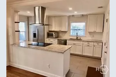 21 E 61st Street, Savannah, GA 31405 - Photo 3