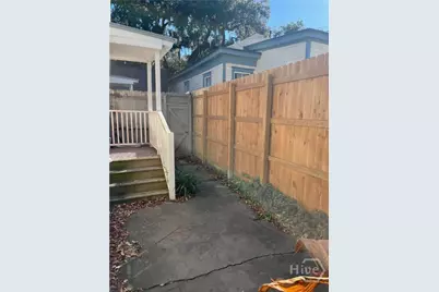 555 E Harris Street, Savannah, GA 31401 - Photo 17