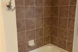 555 E Harris St, Savannah, GA 31401 - Photo 13
