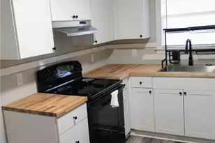 119 W 60th St, Savannah, GA 31405 - Photo 5