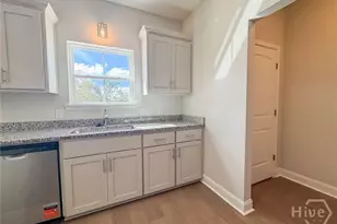 164 Boundary Hall Way, Hinesville, GA 31313 - Photo 7