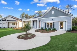 1019 Lakes Blvd, Brunswick, GA 31525 - Photo 3
