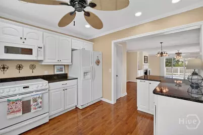 12502 Apache Avenue #18, Savannah, GA 31419 - Photo 15