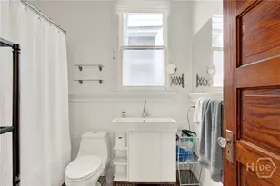 114 W Waldburg St, Savannah, GA 31401 - Photo 19