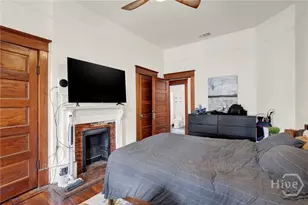 114 W Waldburg St, Savannah, GA 31401 - Photo 23