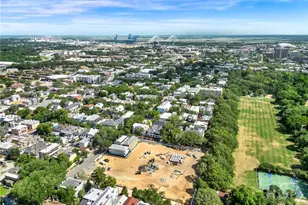 114 W Waldburg St, Savannah, GA 31401 - Photo 41