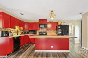 8 Williamsburg Ct, Savannah, GA 31419 - Photo 7