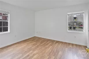 1220 E Victory Dr, Savannah, GA 31404 - Photo 7
