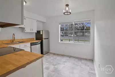 1220 E Victory Drive #1, Savannah, GA 31404 - Photo 3