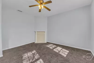 444 Price Street, Savannah, GA 31401 - Photo 25