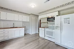 4 Lucian Cir, Savannah, GA 31406 - Photo 11