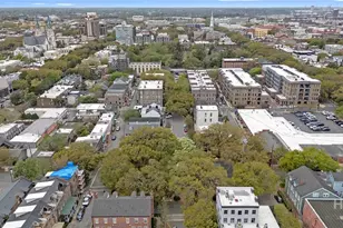 231 Houston St, Savannah, GA 31401 - Photo 73