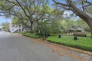 231 Houston St, Savannah, GA 31401 - Photo 5