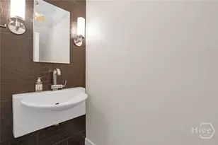 231 Houston St, Savannah, GA 31401 - Photo 27