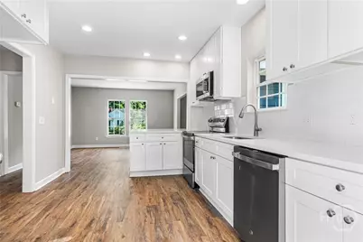 1312 E 52nd Street, Savannah, GA 31404 - Photo 9