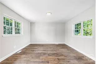 1312 E 52nd St, Savannah, GA 31404 - Photo 11