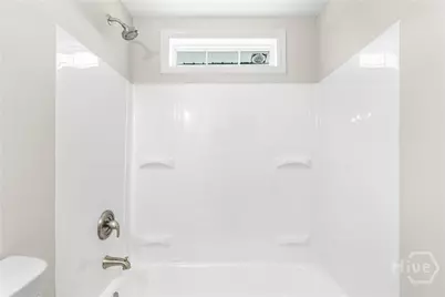 515 W 62nd Street, Savannah, GA 31405 - Photo 17