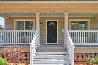 912 E 37th Street, Savannah, GA 31401 - Photo 3