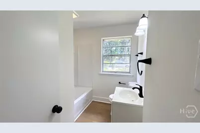 413 Barnhill Drive, Savannah, GA 31406 - Photo 7