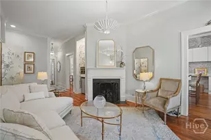 316 E Charlton St, Savannah, GA 31401 - Photo 5