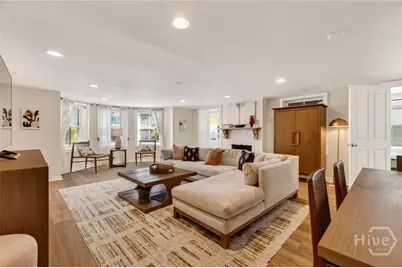 17 W Park Avenue, Savannah, GA 31401 - Photo 21