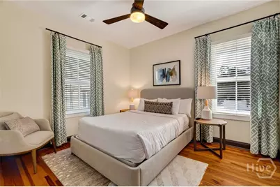 17 W Park Avenue, Savannah, GA 31401 - Photo 49