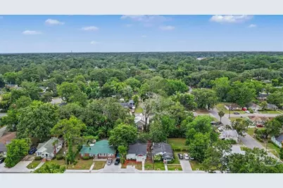 2109 Delesseps Avenue, Savannah, GA 31404 - Photo 25