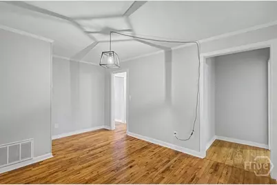 2109 Delesseps Avenue, Savannah, GA 31404 - Photo 7