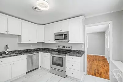 2109 Delesseps Avenue, Savannah, GA 31404 - Photo 5