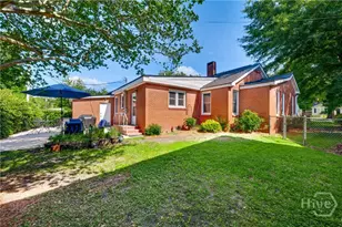 429 Columbus Dr, Savannah, GA 31405 - Photo 19