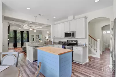 7 Gresham Lane, Savannah, GA 31419 - Photo 21