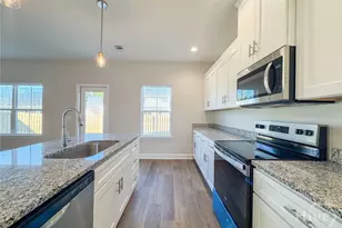 178 Hamilton Dr, Hinesville, GA 31313 - Photo 9