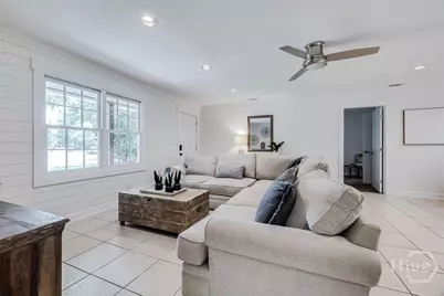 32 Brookview Drive, Savannah, GA 31406 - Photo 13