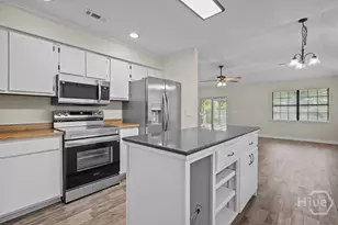 625 Trevor St, Hinesville, GA 31313 - Photo 15