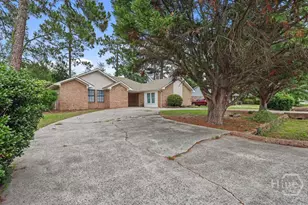 625 Trevor St, Hinesville, GA 31313 - Photo 3