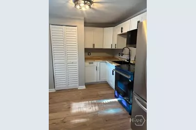 1226 E 38th Street, Savannah, GA 31404 - Photo 11