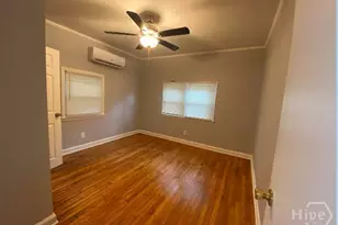 1226 E 38th St, Savannah, GA 31404 - Photo 5