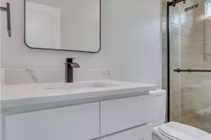 1112 E Waldburg St, Savannah, GA 31404 - Photo 17